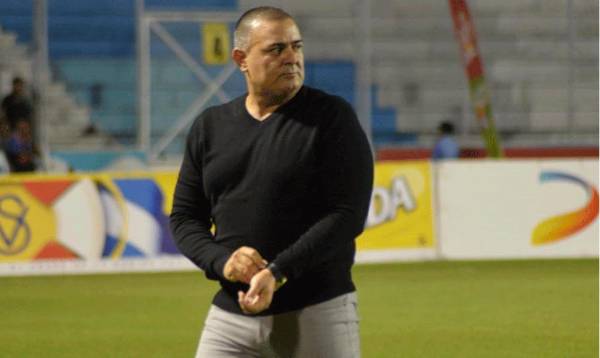 Castillo y su Cuba visitaron a Honduras durante la fase 2 de la Eliminatorias de Concacaf rumbo al Mundial 2026.