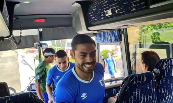 Las imágenes del entreno de Honduras y El Salvador previo a la batalla en Houston