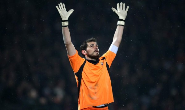 Iker Casillas impone récord en la Champions League
