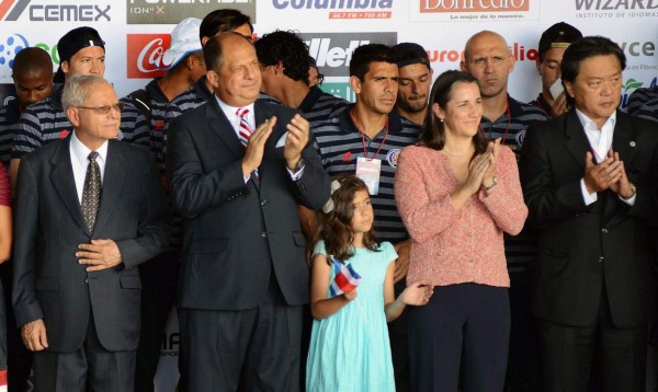 Presidente de Costa Rica envía 'mejores deseos” a Navas por su llegada al Madrid