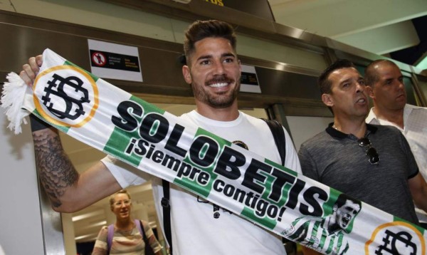 RUMORES/FICHAJES: ¡Barcelona prepara barrida; PSG cierra acuerdo con un exMadrid!