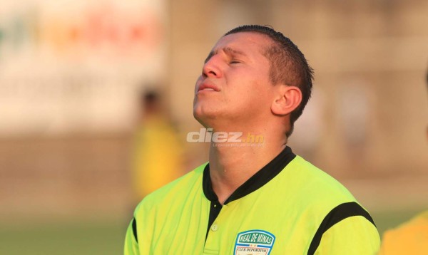 FOTOS: El llanto de los jugadores de Real Minas tras perder ante Marathón