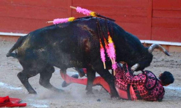 Las cornadas más escalofriantes en corridas de toros