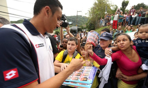 Navas deja de lado su futuro en Europa y piensa en el Mundial