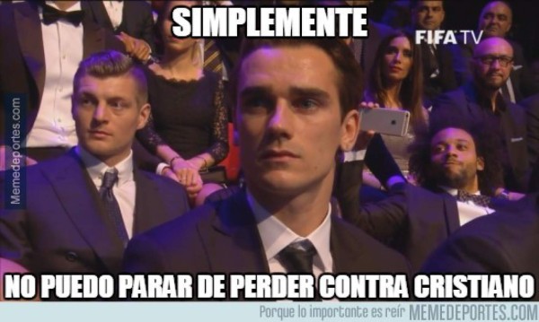¡Cristiano Ronaldo gana el The Best y fusilan a Messi en memes!