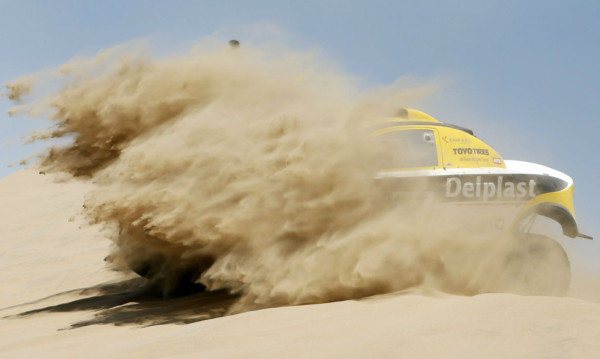 Auto Moto Rally Dakar en Lima Perú.