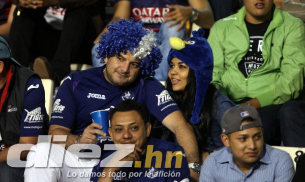 ¡Ambientazo en clásico capitalino entre Motagua y Olimpia!