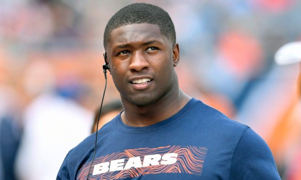 Mujeres, música y alcohol: Rompe la cuerentena y arma tremenda fiesta en su yate