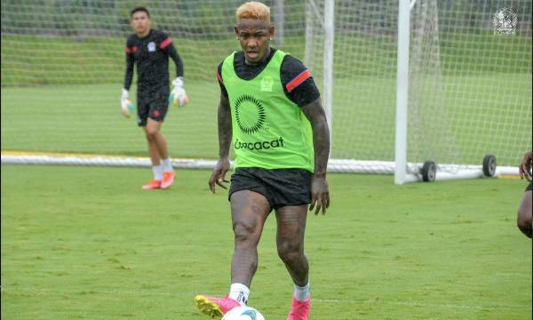 Romell Quioto entrenó con Olimpia al final de la temporada pasada.