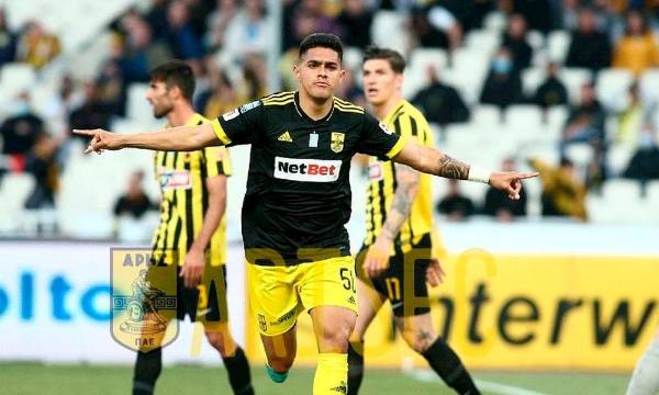 Luis Palma podría no estar en la Copa Oro por su eventual traspaso a un nuevo equipo en Europa.