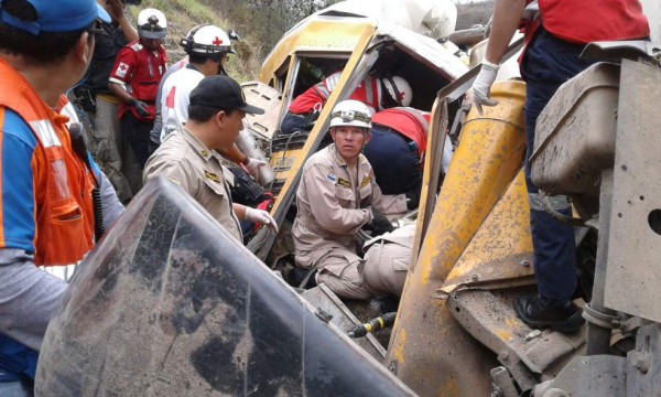 ¡TRAGEDIA! Las imágenes más desgarradoras del accidente que enluta a Honduras
