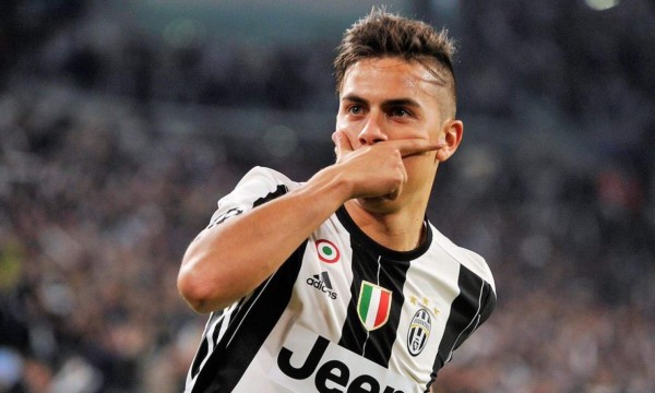 De llegar a la Juventus, el salario de CR7 sería cuatro veces mayor al de Higuaín