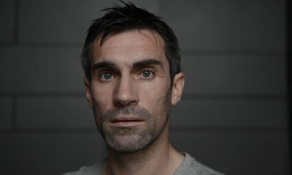 Keith Gillespie, el ex del Manchester United que perdió su gran fortuna en apuestas y mujeres