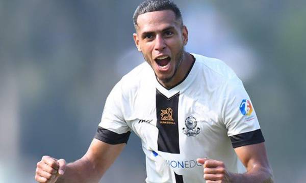 ¡La colgó del ángulo! Eddie Hernández marca nuevo doblete y ya suma ocho goles en India: Está imparable el hondureño