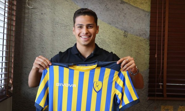 Mercado: Figura del Barça se ofrece al América, Chivas dio la sorpresa y Raúl Jiménez es noticia en Europa