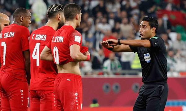 Saíd Martínez será el encargado de pitar la Gran Final del fútbol hondureño Real España vs. Olimpia en el Morazán