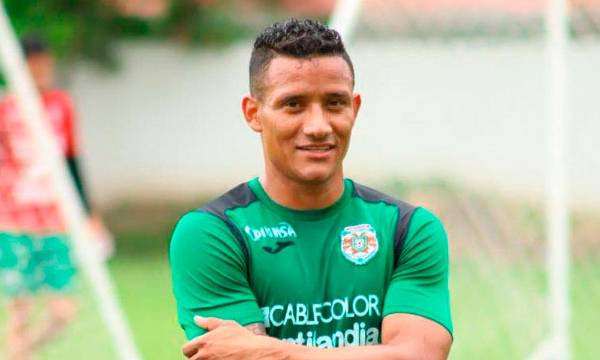 Luis Garrido cerca de jugar en otro grande de Honduras tras pasar por Olimpia y Marathón.