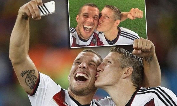 Los 10 besos más insólitos en la historia del fútbol&nbsp;&nbsp;