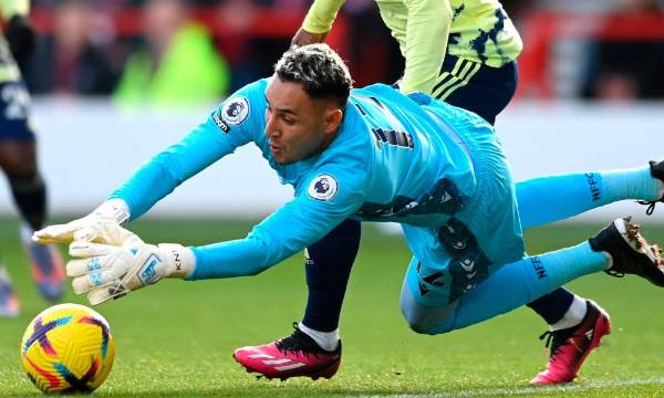 En 17 partidos con el Nottingham Forest, Keylor Navas realizó 51 atajadas. Cada tiro tenía un 66% de posibilidades de ser rechazo por el tico.