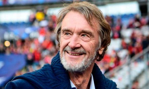 Este es Jim Ratcliffe, el billonario que quiere comprar al Manchester United.