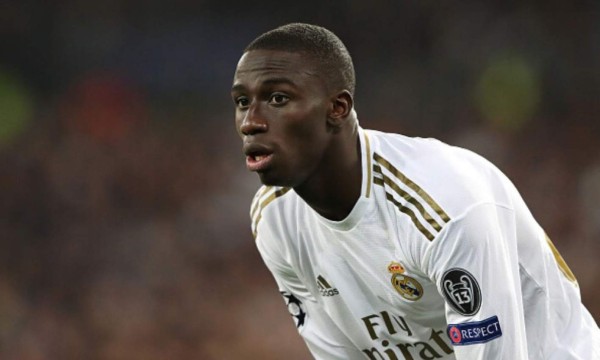 Tres fichajes y 15 descartes: El plantel con el Real Madrid buscará el bicampeonato de la liga española&nbsp;&nbsp;