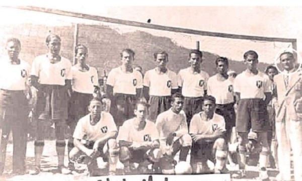 Futbolistas y técnicos de los países más extraños que jugaron en Honduras