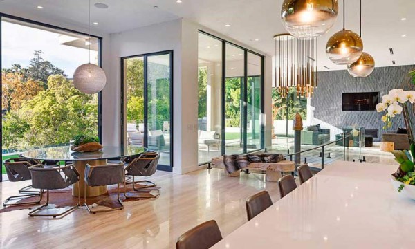 ¿A qué se dedica? La mansión de $10 millones que se compró el hijo de Beckham y su mujer