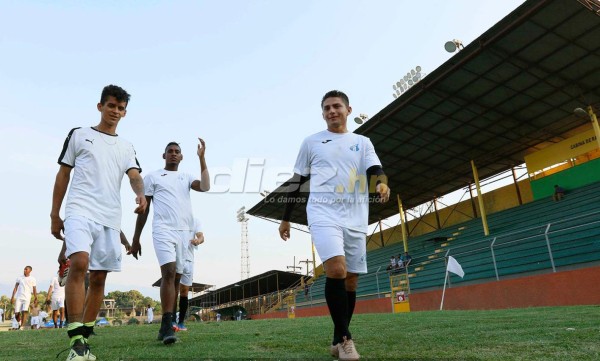 De rodillas y aferrados a la fe, así cerró su preparación el Honduras Progreso