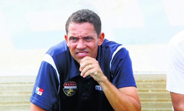 Panamá: Mike Stump deja la dirección técnica del Plaza Amador