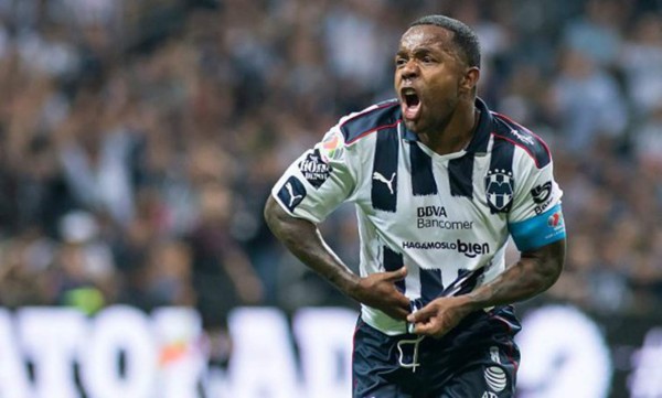 BOMBAZO EN MÉXICO: Fernando Torres y un ex del Barcelona llegarían a la Liga MX