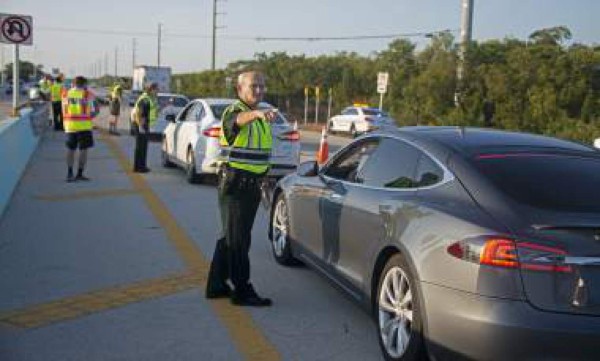 Fotos: Bielorrusia a contracorriente del coronavirus, la vida y el fútbol siguen casi con normalidad