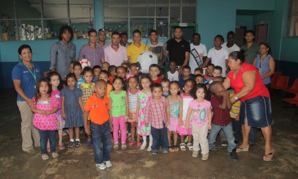 El Vida hizo sonreír a los niños en su día