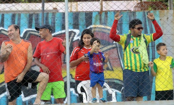 EN FOTOS: ¡Así se vive el Ascenso en el fútbol de Honduras!