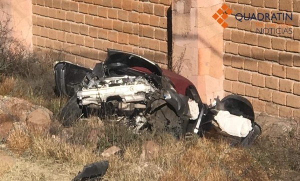 Así quedó el Porsche del futbolista mexicano Javier Cortés tras sufrir un terrible accidente&nbsp;&nbsp;&nbsp;