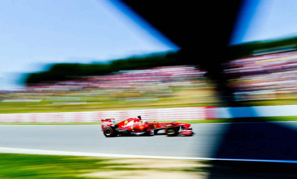 Fernando Alonso gana Fórmula Uno en España