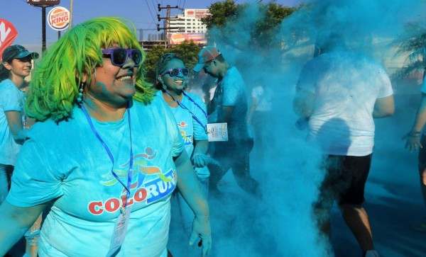 Las mejores imágenes del Color Run en Tegucigalpa