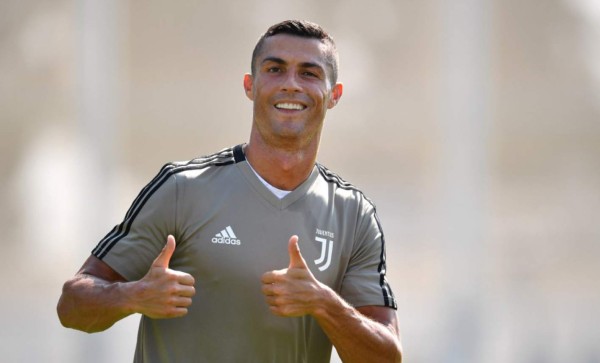 En fotos: El primer entrenamiento de Cristiano Ronaldo con la Juventus