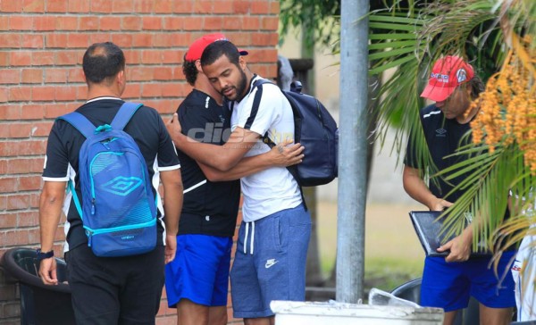 Emotivo recibimiento a Edrick Menjívar, Bengtson se reintegra y Beckeles trabaja a tope