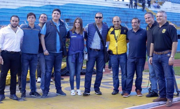 FOTOS: Así vive el Olímpico la fiesta de la gran final Real España-Motagua