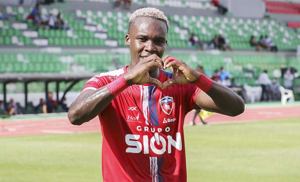 Los 18 legionarios que serán bloqueados por 'Bolillo” Gómez para los juegos frente a Panamá y Costa Rica