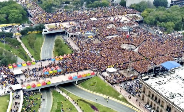 Tigres convoca a 310.000 personas en festejo por el título del Apertura 2017