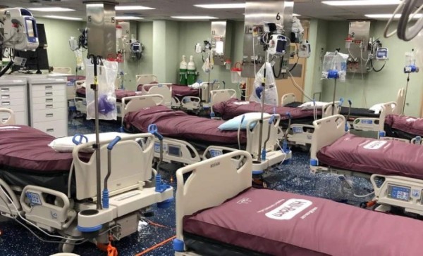 El impresionante buque hospital militar que llega Nueva York para combatir el coronavirus