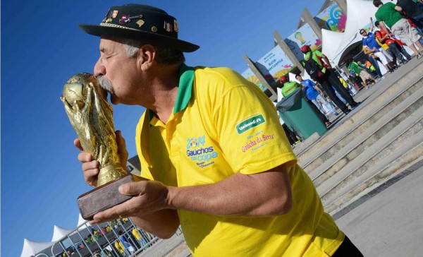 Muere el 'Gaúcho da Copa', el más icónico hincha de la selección brasileña