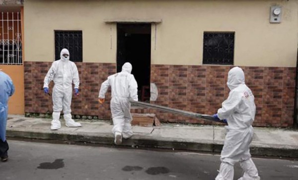 ¡Dramático! Muertos por coronavirus tirados en las calles en Guayaquil, Ecuador