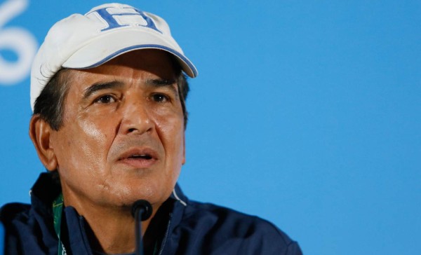 Pinto: 'Me hubiese gustado que le dieran importancia al fútbol y no a pendejadas'