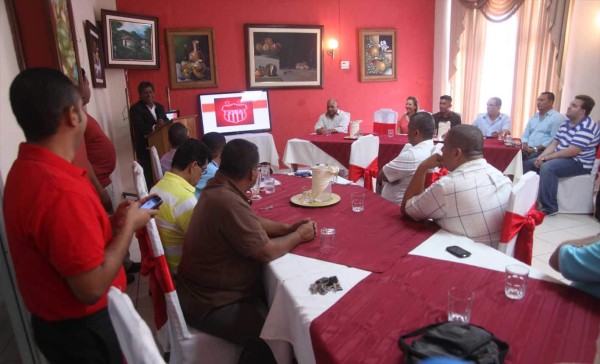 Vida presenta su proyecto de Tarjetas Coco VIP para recaudar fondos