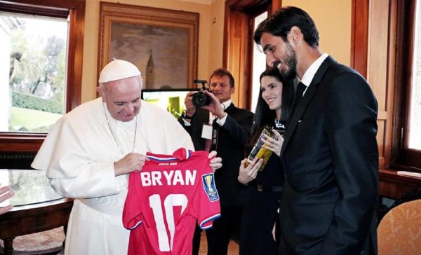 Ticos acudirán a partido por la paz organizado por el Papa Francisco