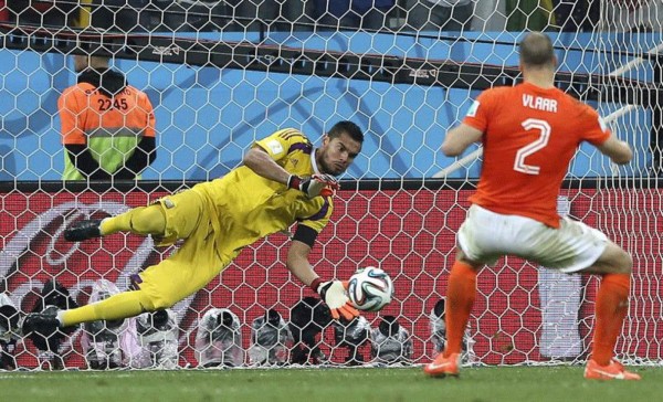 Argentina finalista: ganó 4-2 a Holanda en los penales.