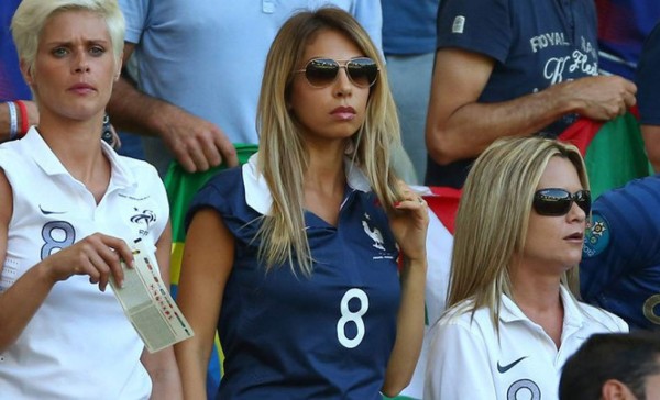 Fanny Lafon, novia de Valbuena, se ha convertido en su consuelo en pleno escándalo