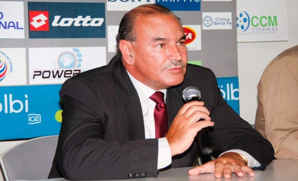 Adrián Gutiérrez : 'Me sorprende que Pinto a estas alturas venga a salir con este tema”